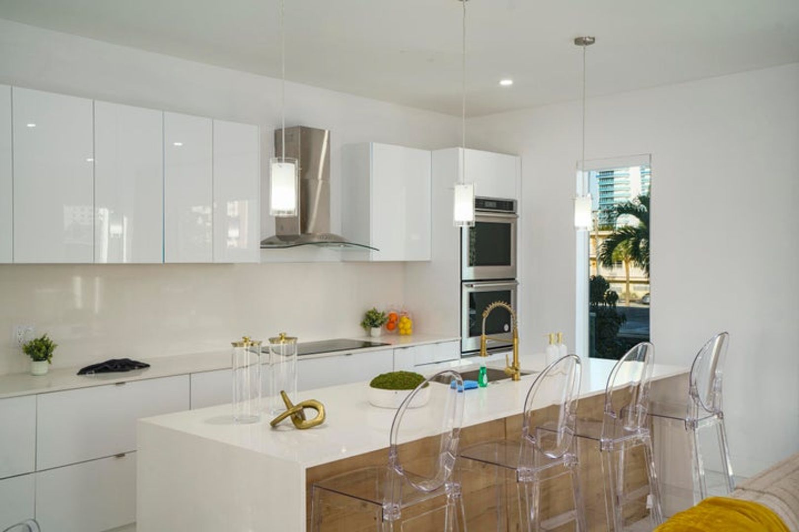 Pompano Beach House: 1002 N Riverside Drive