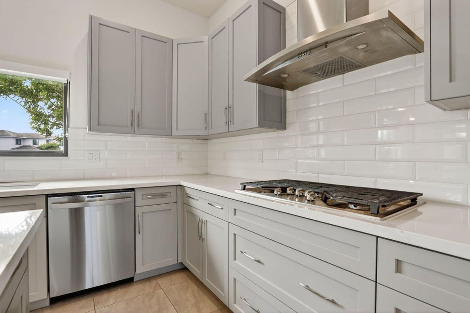 Parkland House: 10990 Oceano Way