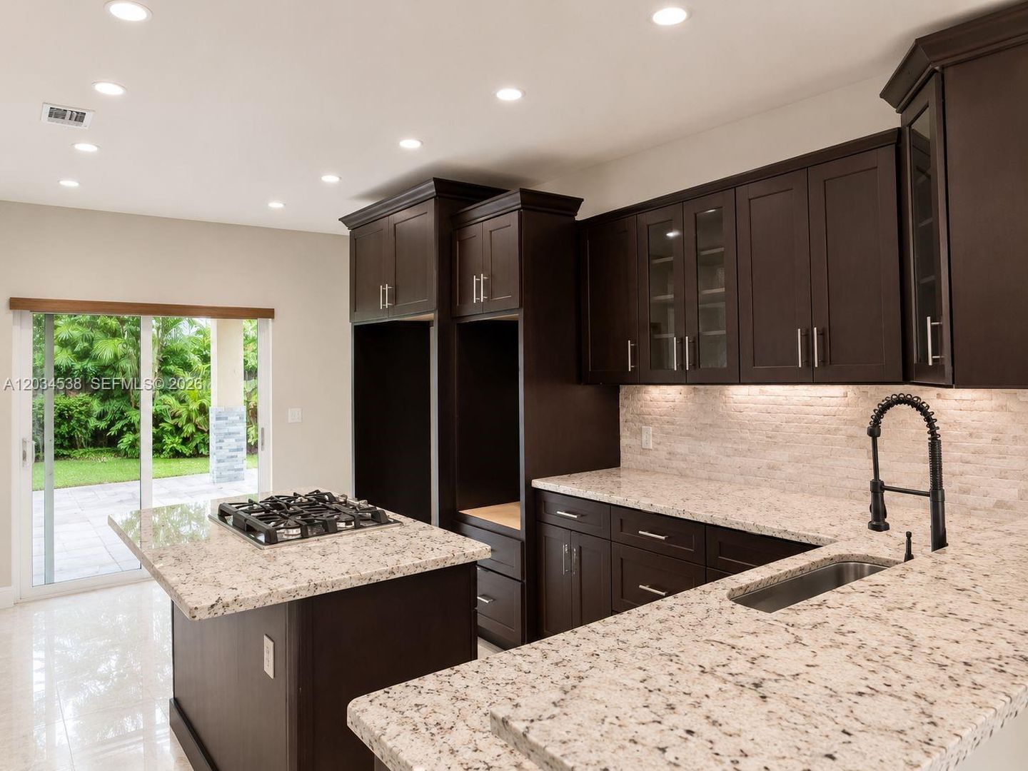 Homestead House: 28407 SW 129th Place 28407