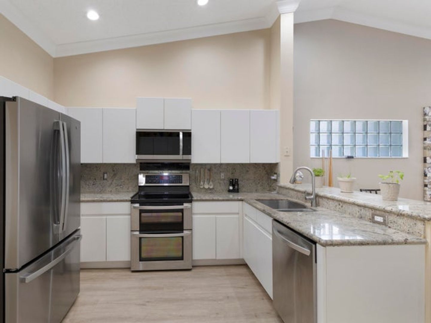 Boynton Beach House: 9734 Harbour Lake Circle