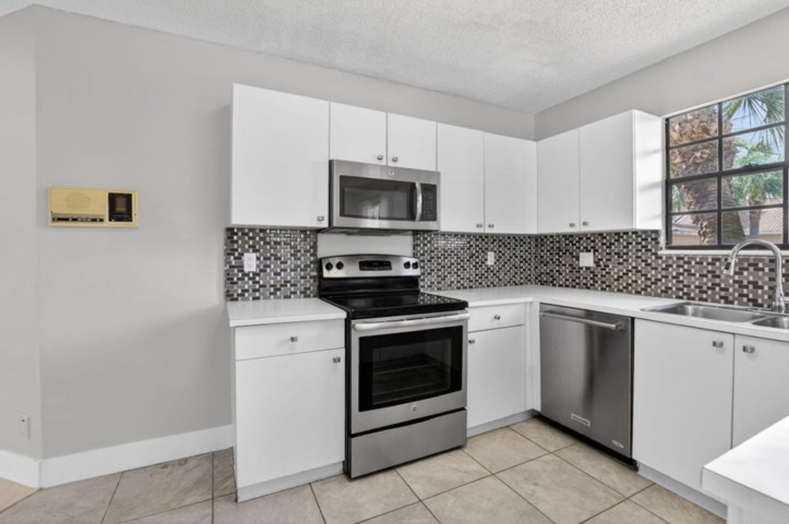 Boca Raton House: 6769 Montego Bay Boulevard F