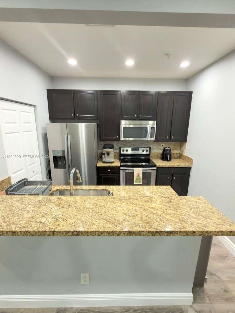 Pembroke Pines House: 1505 SW 147th Avenue 1505