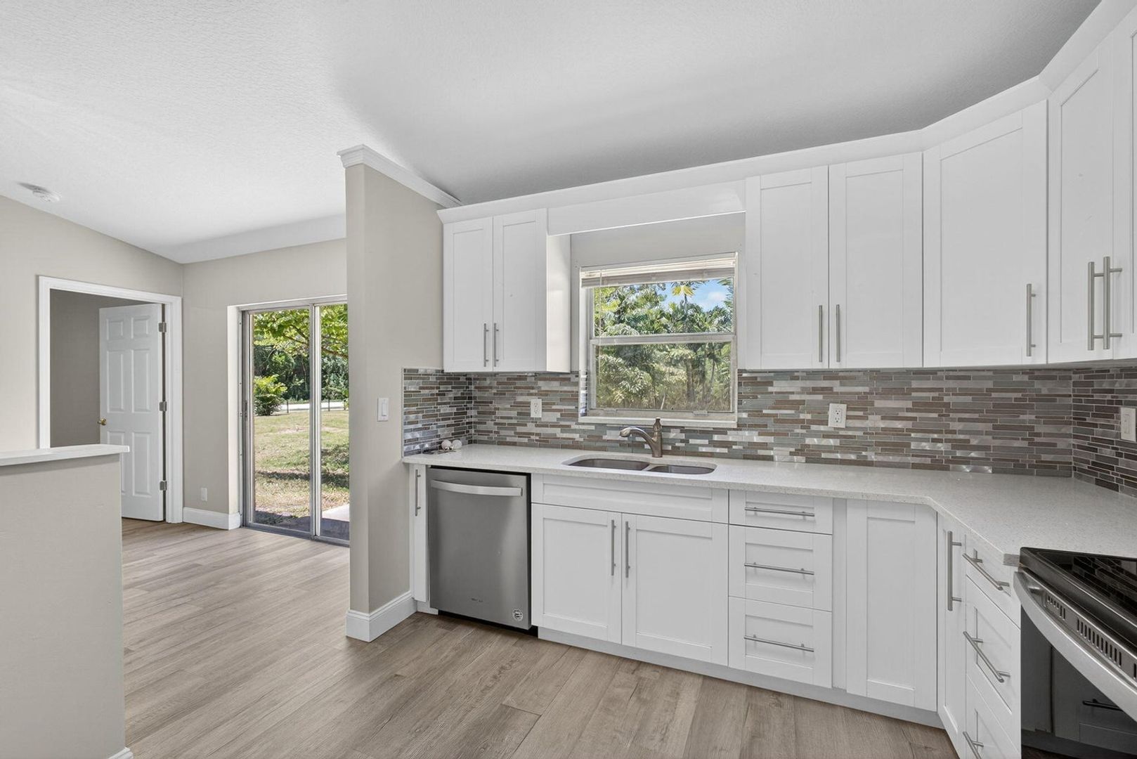 Loxahatchee House: 16971 W Mayfair Drive