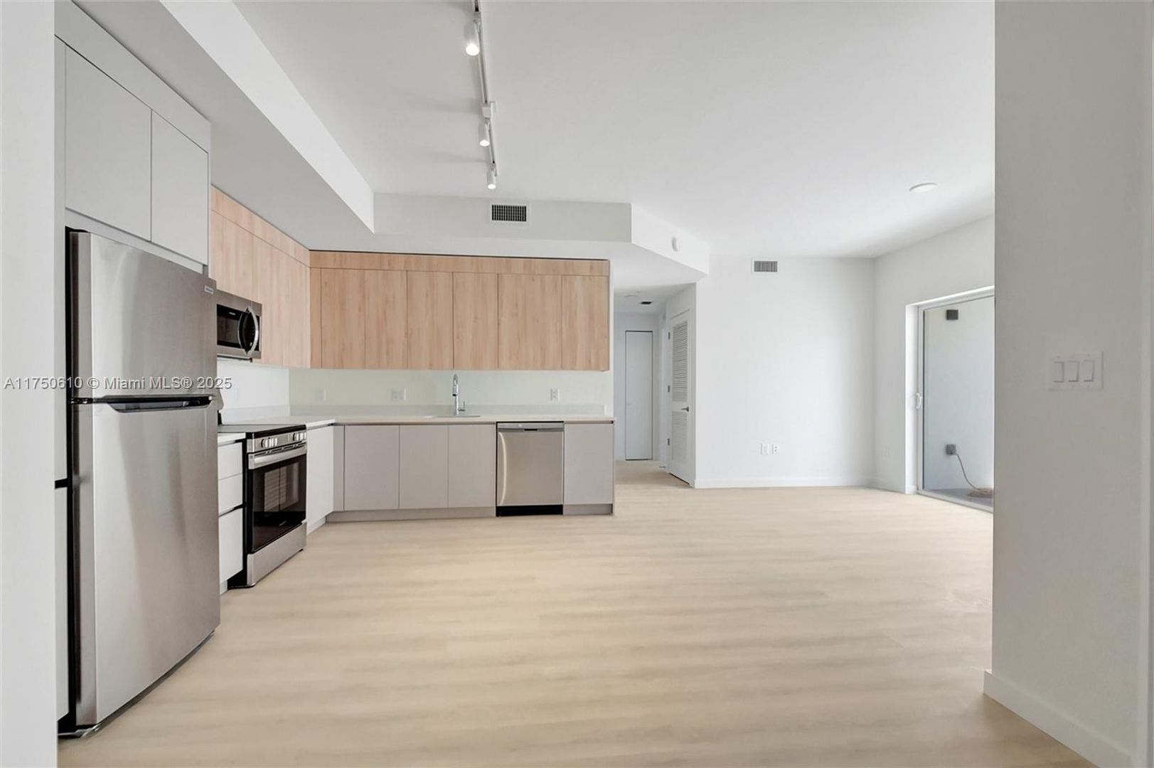 Lake Worth House: 1715 N Dixie Highway 2219