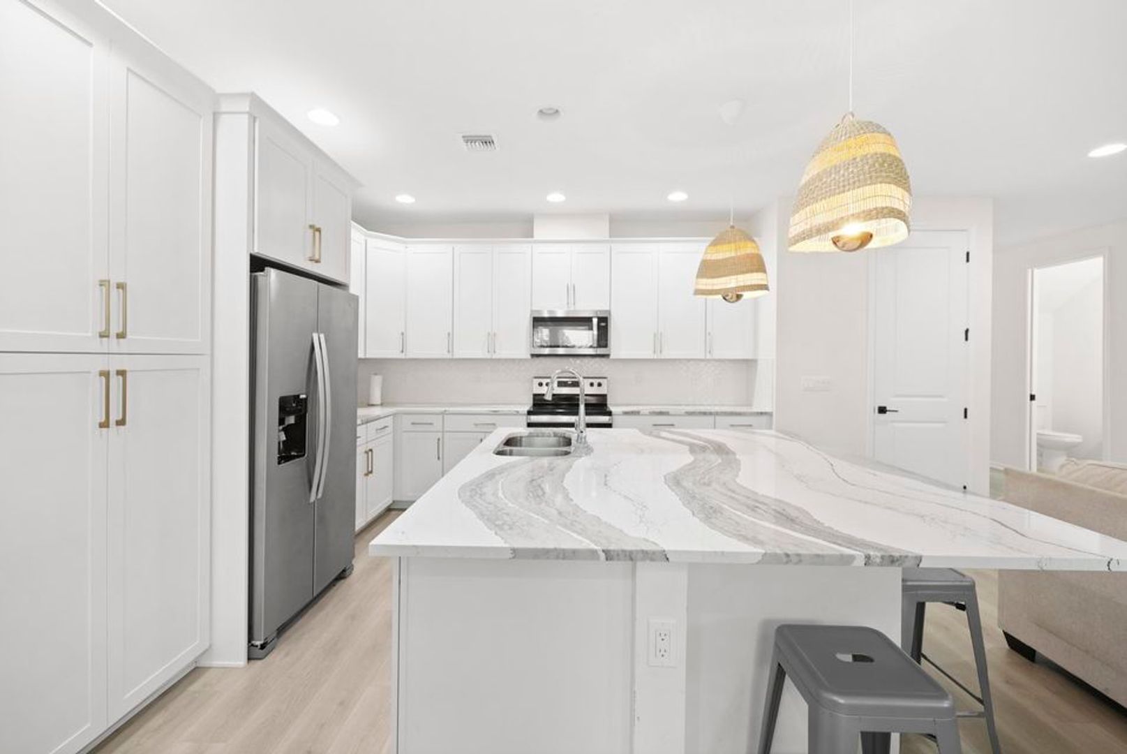 Westlake House: 16461 Millenium Court