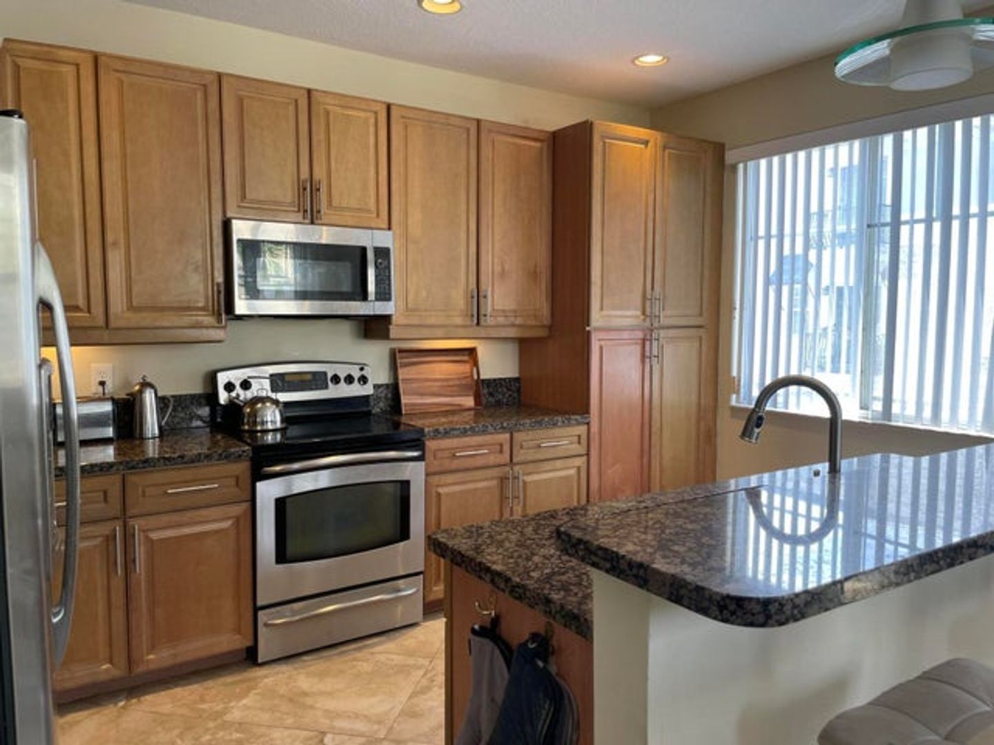 Boca Raton House: 552 NW 39th Circle N