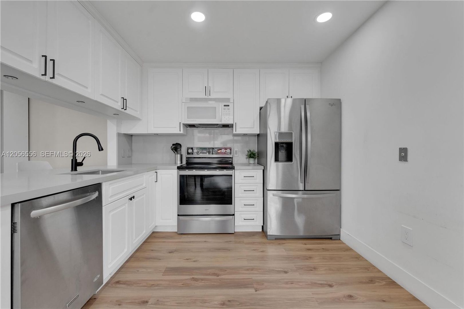 Aventura House: 20903 Leeward Court 3111