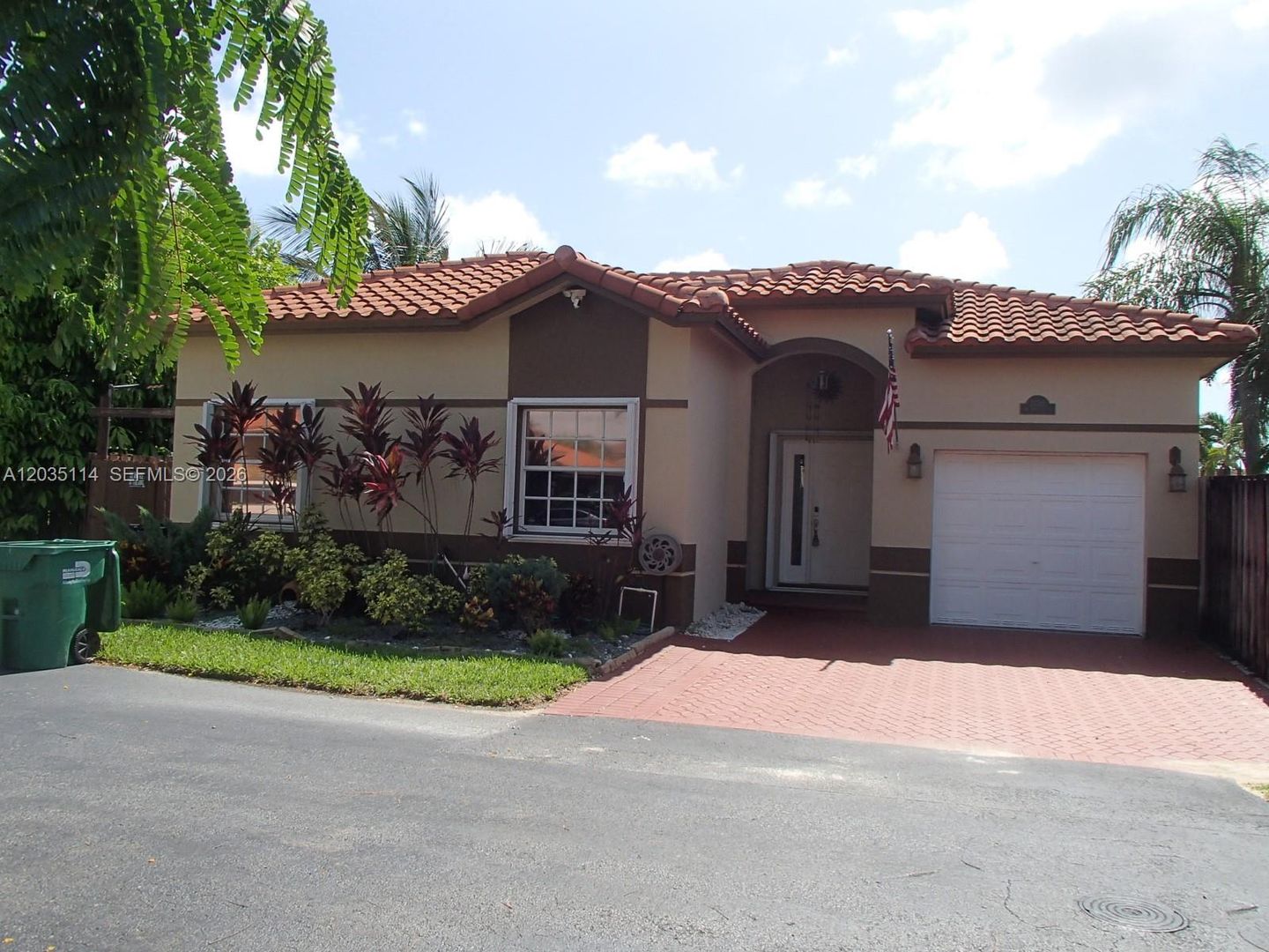 Cutler Bay House: 21519 SW 90th Court