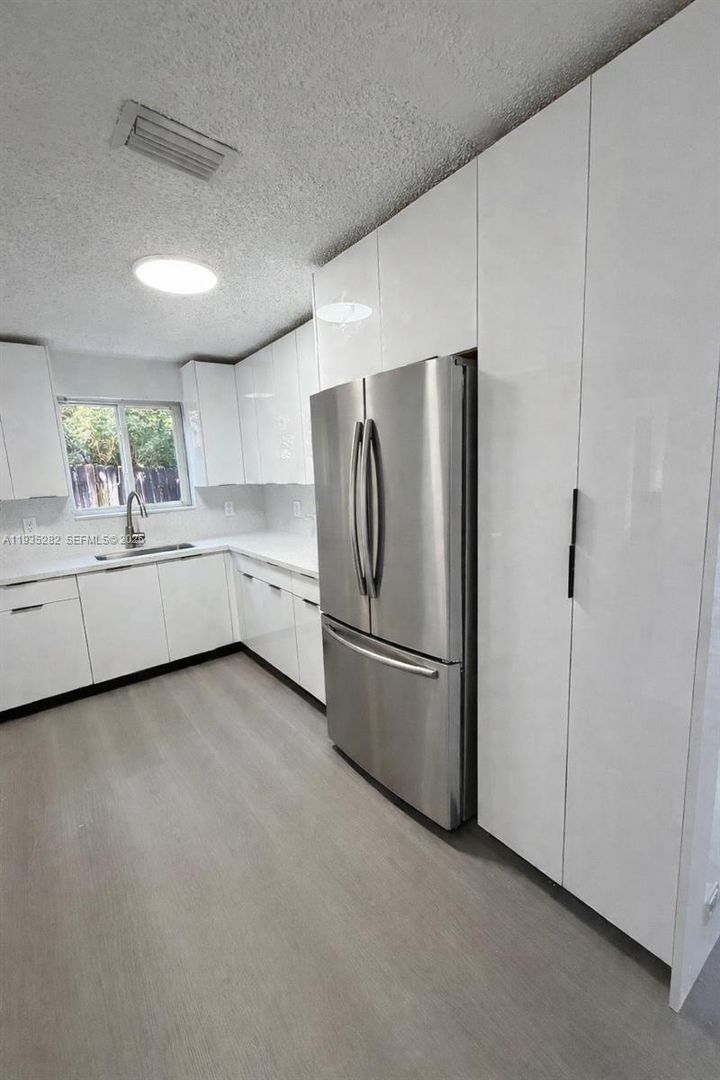 Miami Gardens House: 3860 NW 208th Street