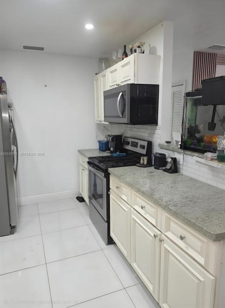 Homestead House: 28501 SW 147th Court