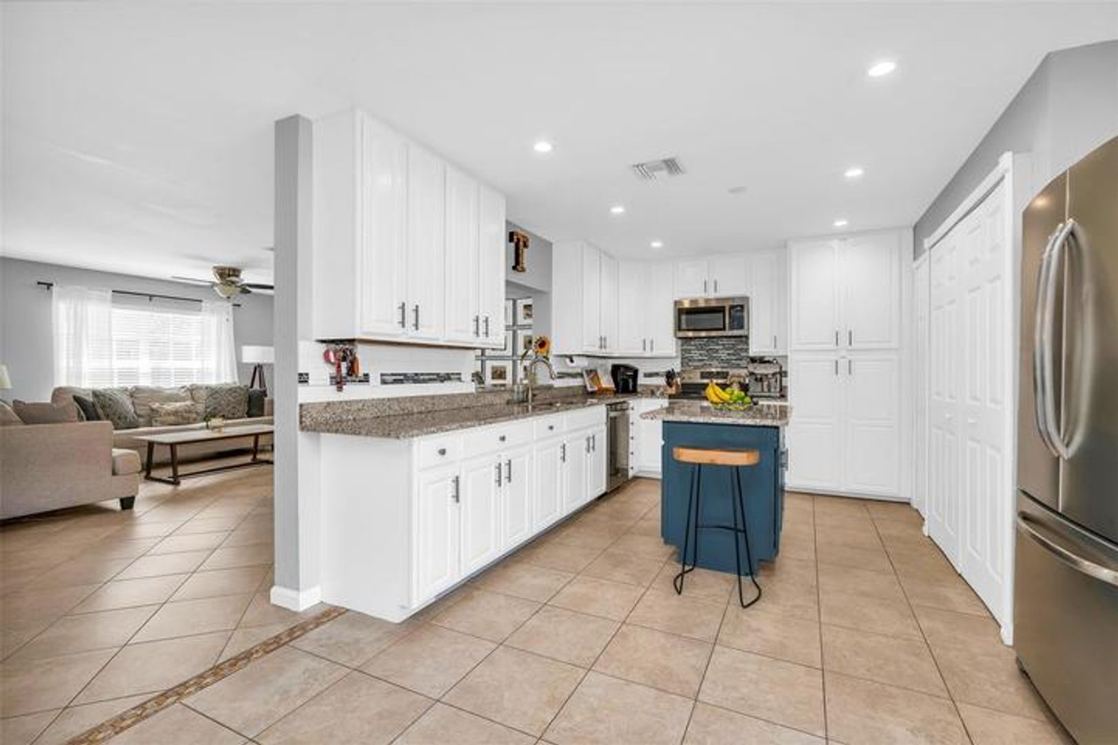 Sunrise House: 3860 NW 122nd Terrace