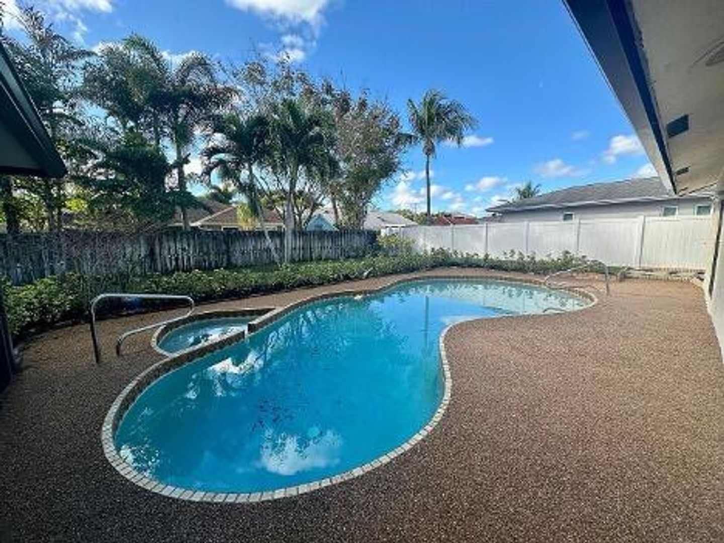 Boca Raton House: 4914 Acorn Drive