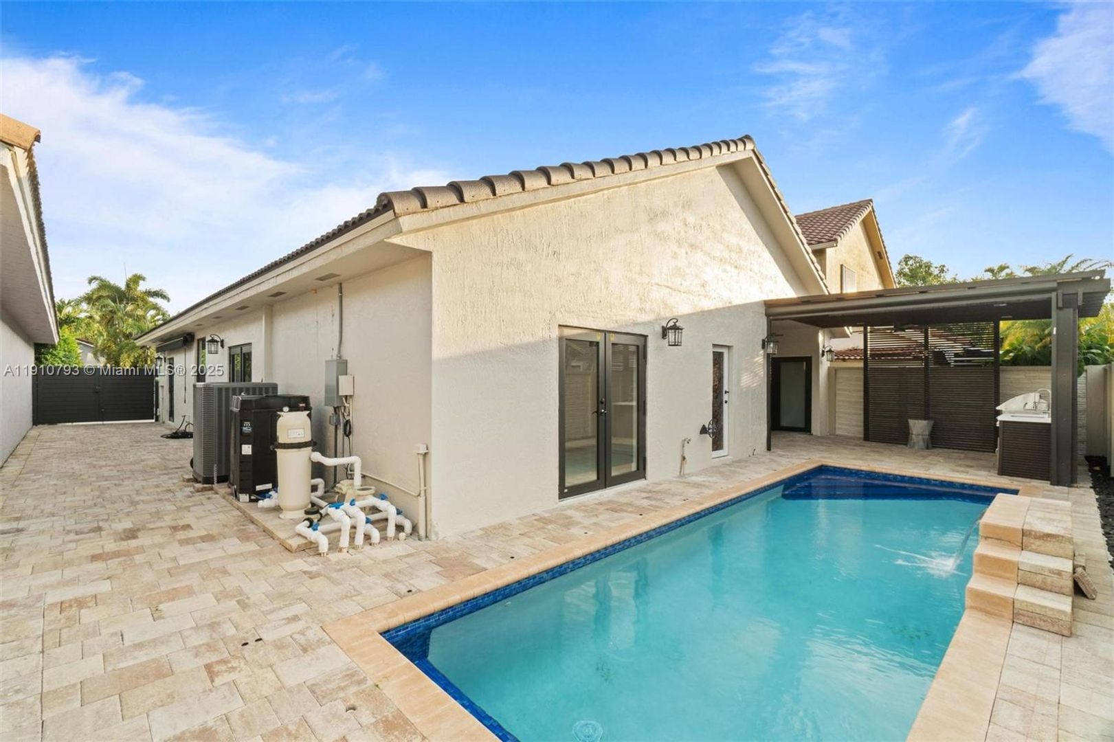 Miami Lakes House: 9173 NW 147th Terrace 9173