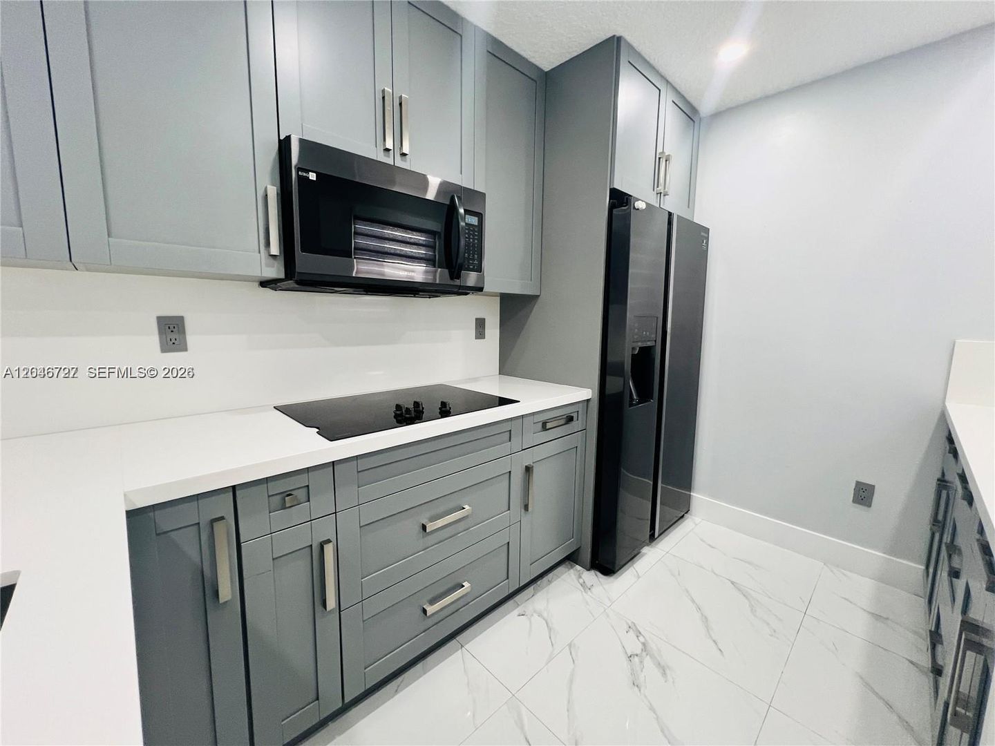Miami House: 12526 NW 11th Trail 207