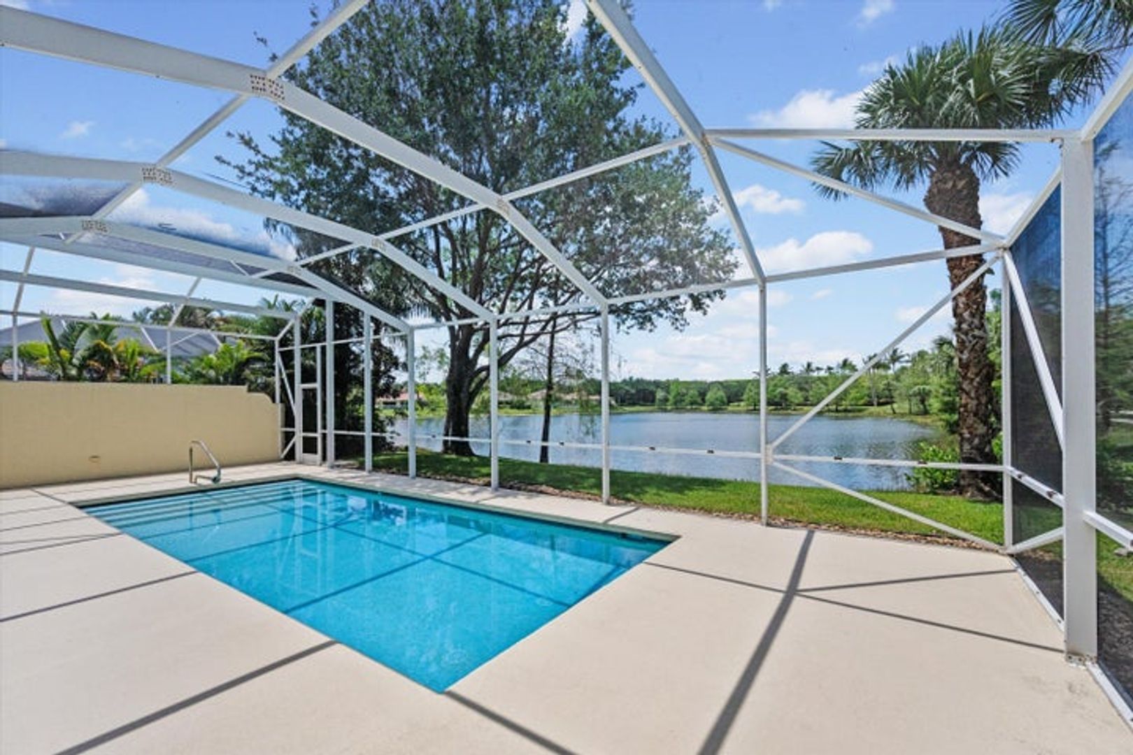 Wellington House: 2057 Futana Way