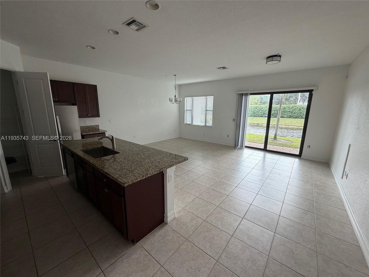 Pembroke Pines House: 11330 SW 16th Street 11330