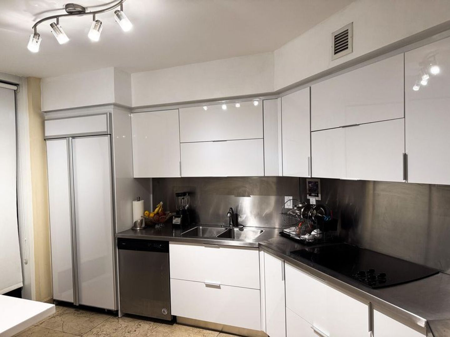 Sunny Isles Beach House: 18911 Collins Avenue 506 On 5th Floor