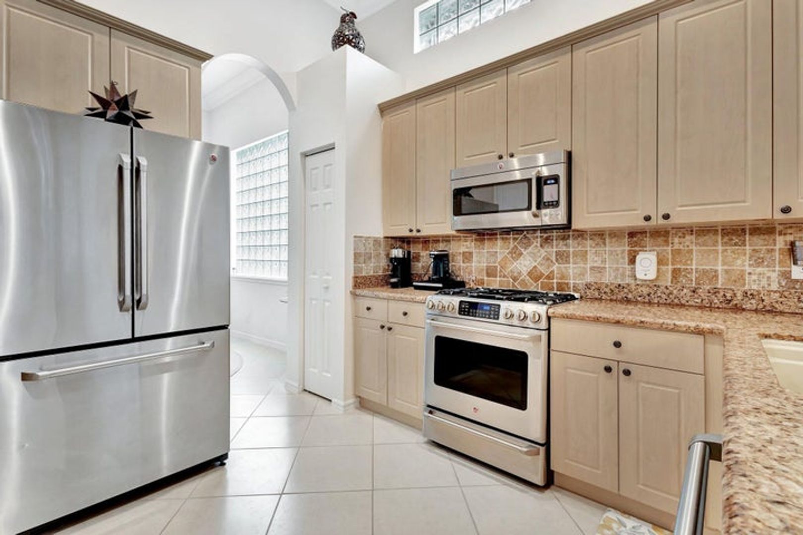 West Palm Beach House: 10732 Grande Boulevard