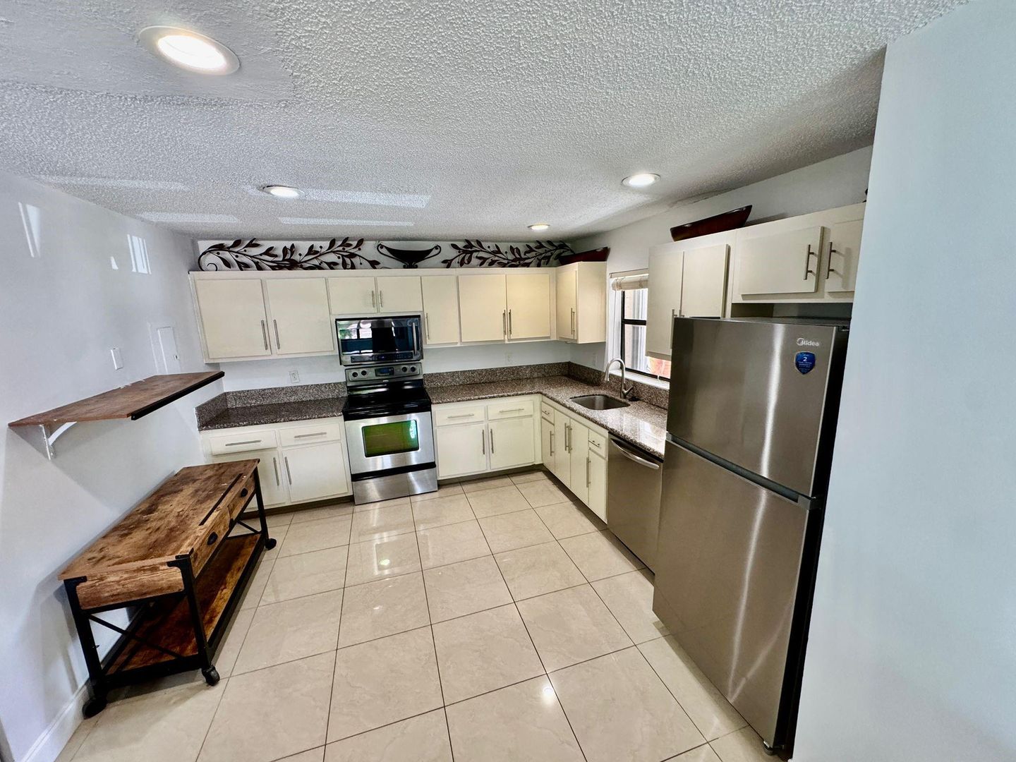 Coral Springs House: 9657 N Riverside Drive 5H
