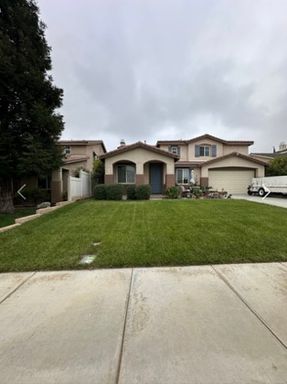 Beautiful 5 Bedroom Home for Rent