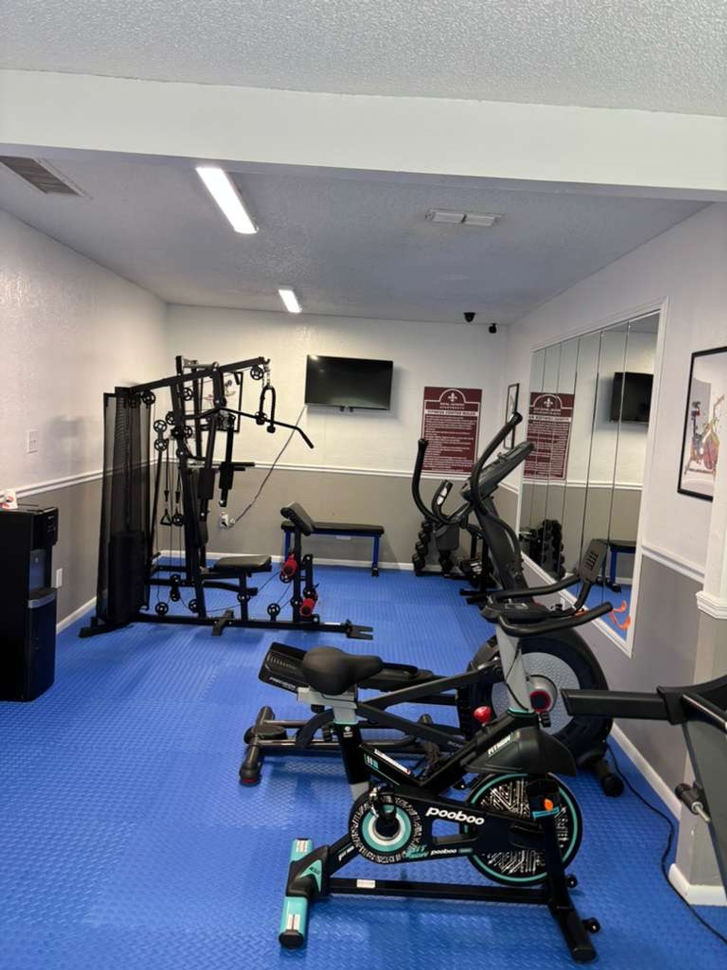 Jacksonville Apartment: 8050 Arlington Expressway