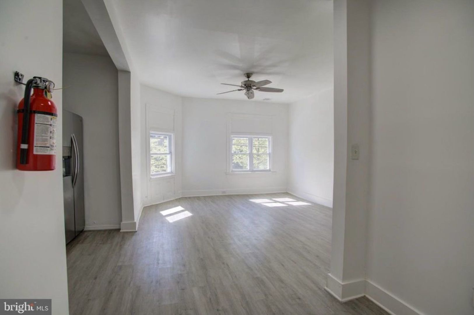 Trenton Apartment: 23 Prospect St