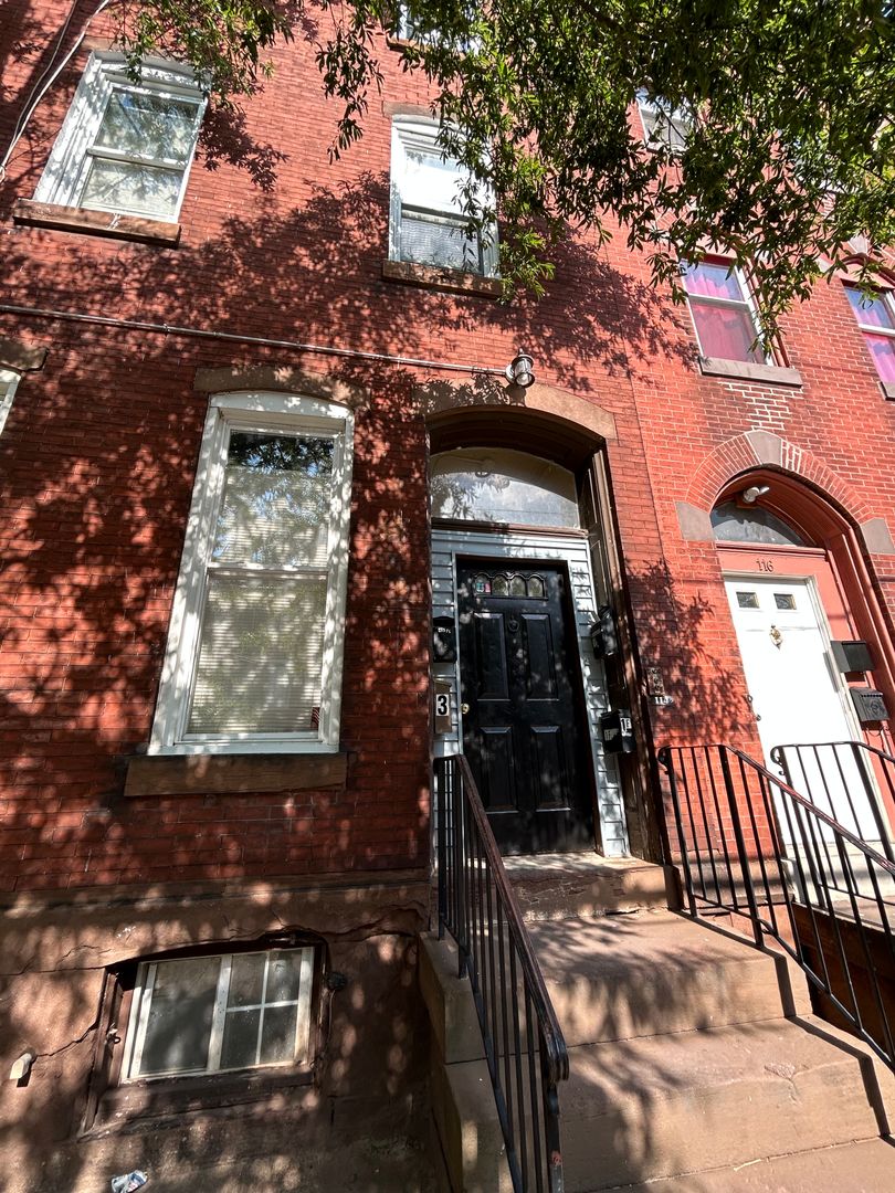 Trenton Apartment: 114 Centre St