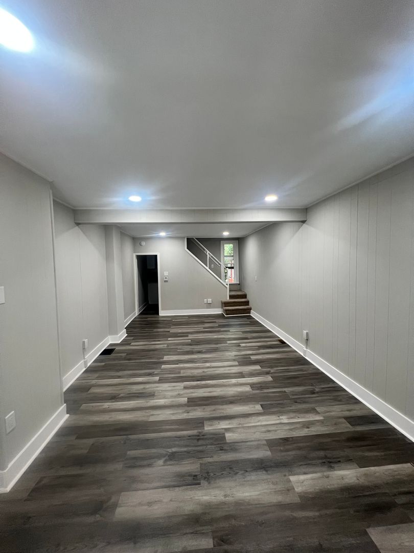 Hamilton House: 106 Overlook Ave