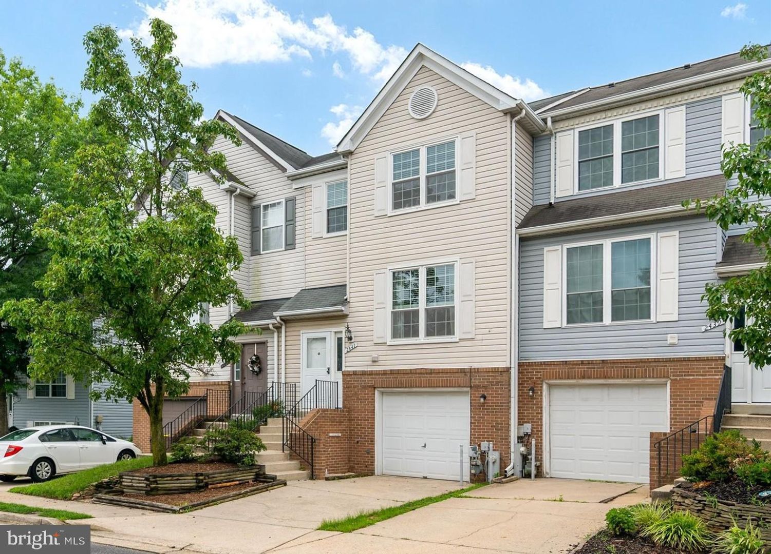 Piney Orchard Garage Townhome