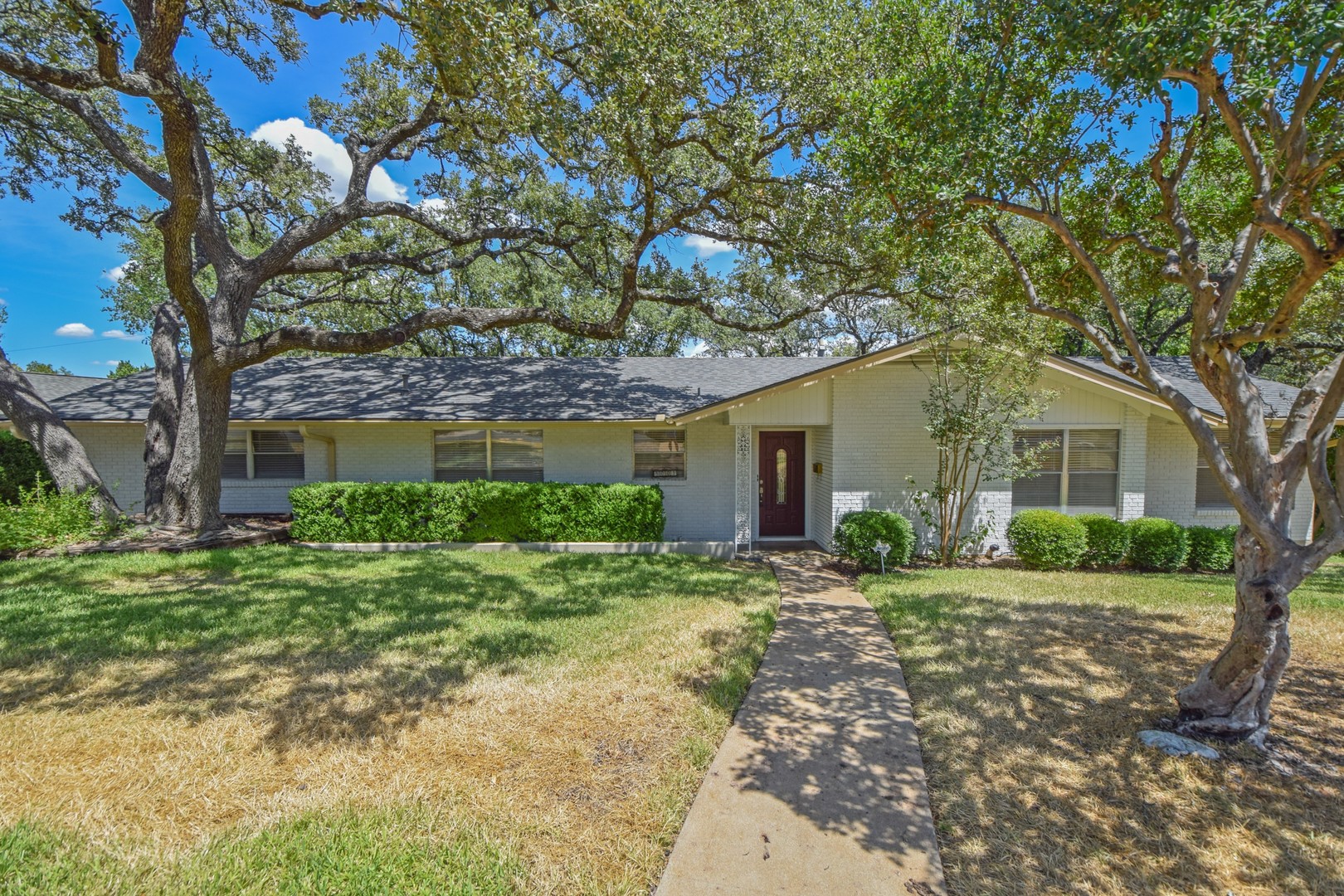 Austin House: 5003 Westview Dr.