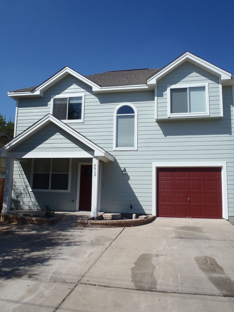 Austin Apartment: 6912 Meador Ave.