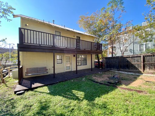 Central Austin 3 Bedroom right by UT Campus – photo 1
