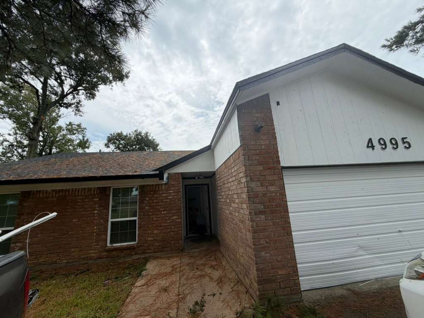 Beaumont House: 4995 Tupelo St