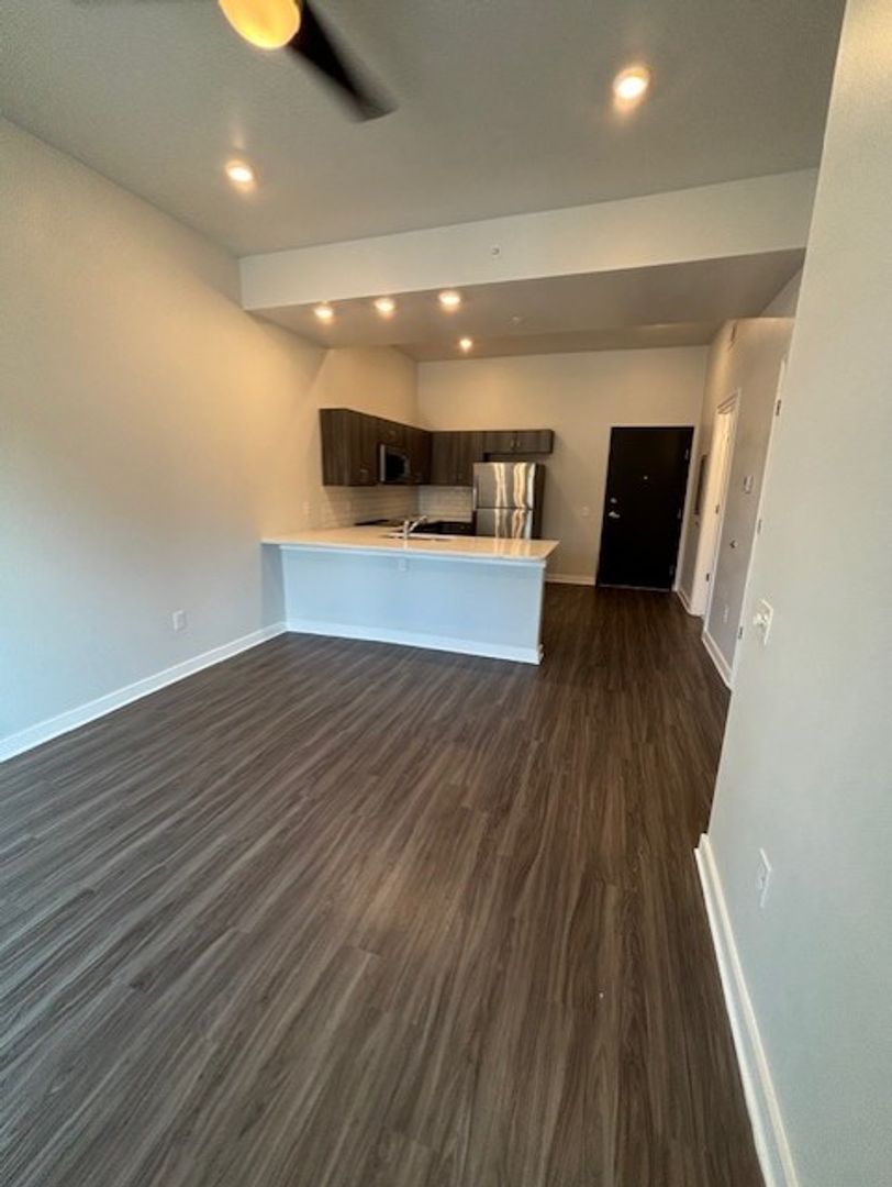 Memphis Apartment: 728 E. Brookhaven Circle