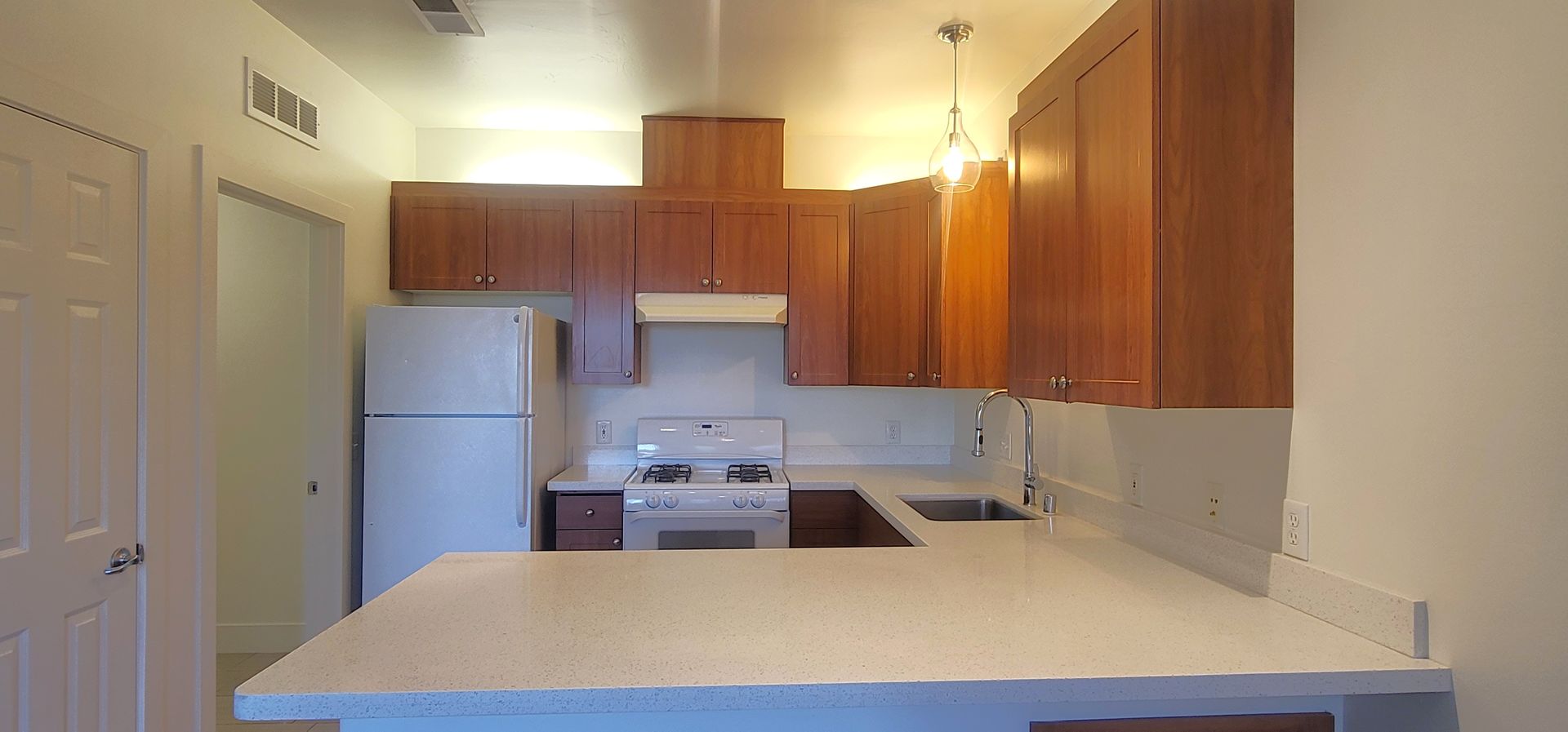Bakersfield Apartment: 4201 Jewetta Avenue