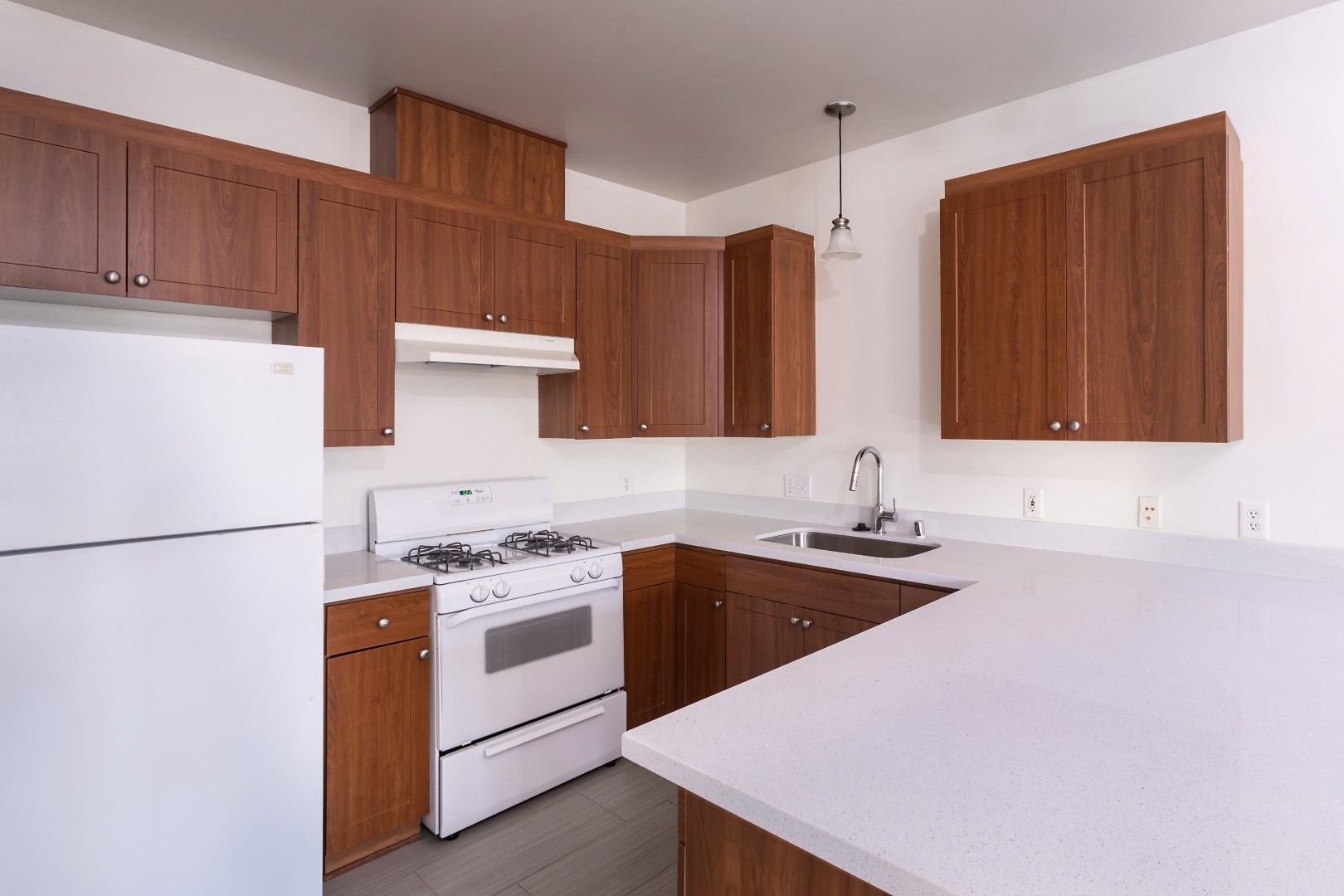 Bakersfield Apartment: 4201 Jewetta Avenue