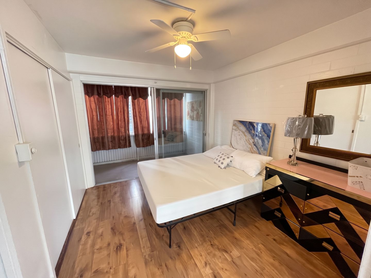 Hawaiian Prince Apts #314 6 of 8