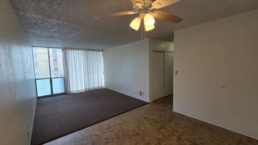 Recently Remolded Woodwinds 2 Bedroom Condo with 1 parking stall