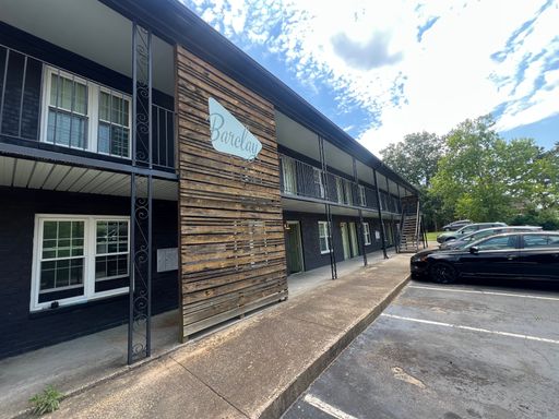 1 Bedroom, 1 Bath has WATER included and is only 1 mile from DUKE!! – photo 1