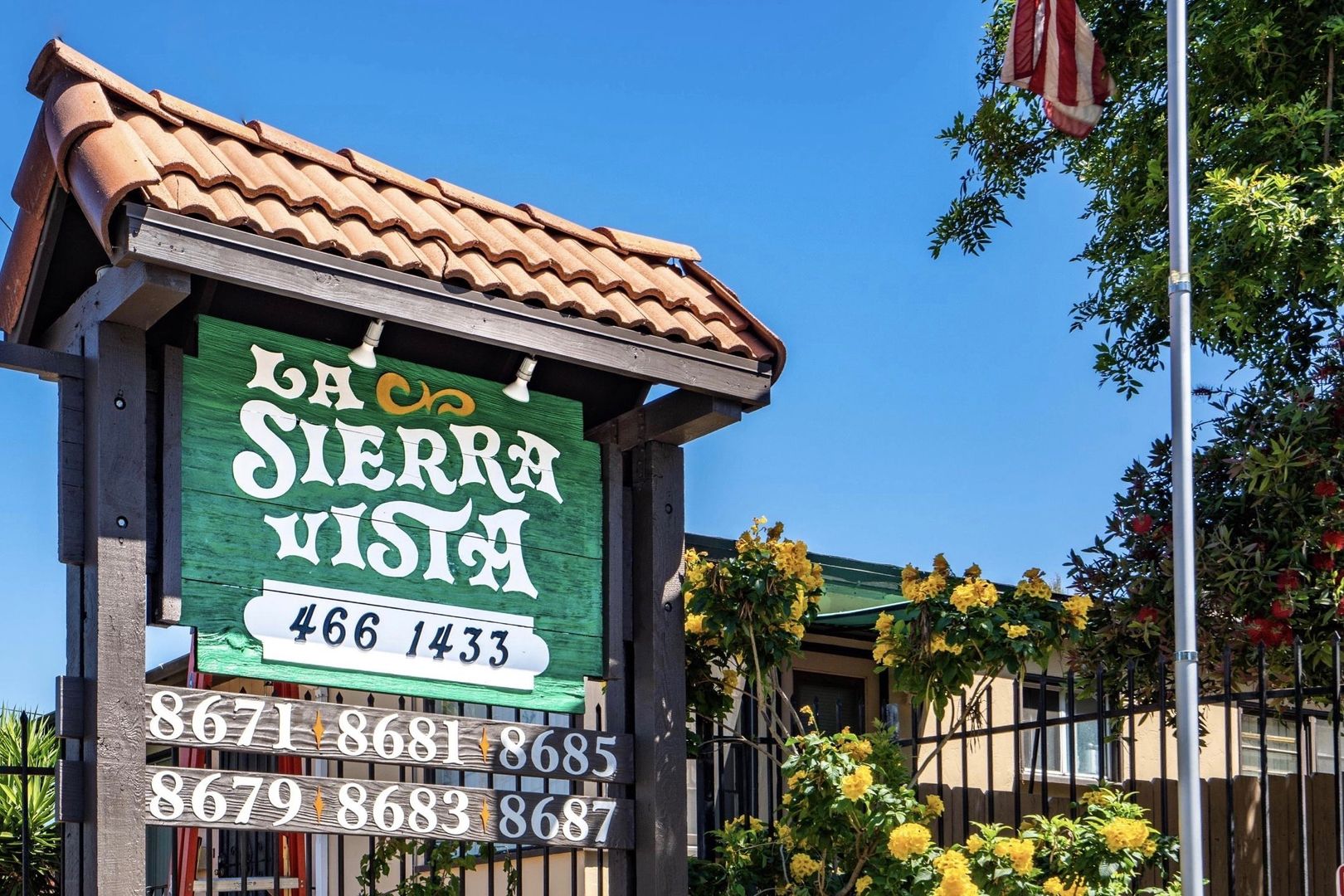 La Mesa Apartment: 8671-8687 Lemon Ave.