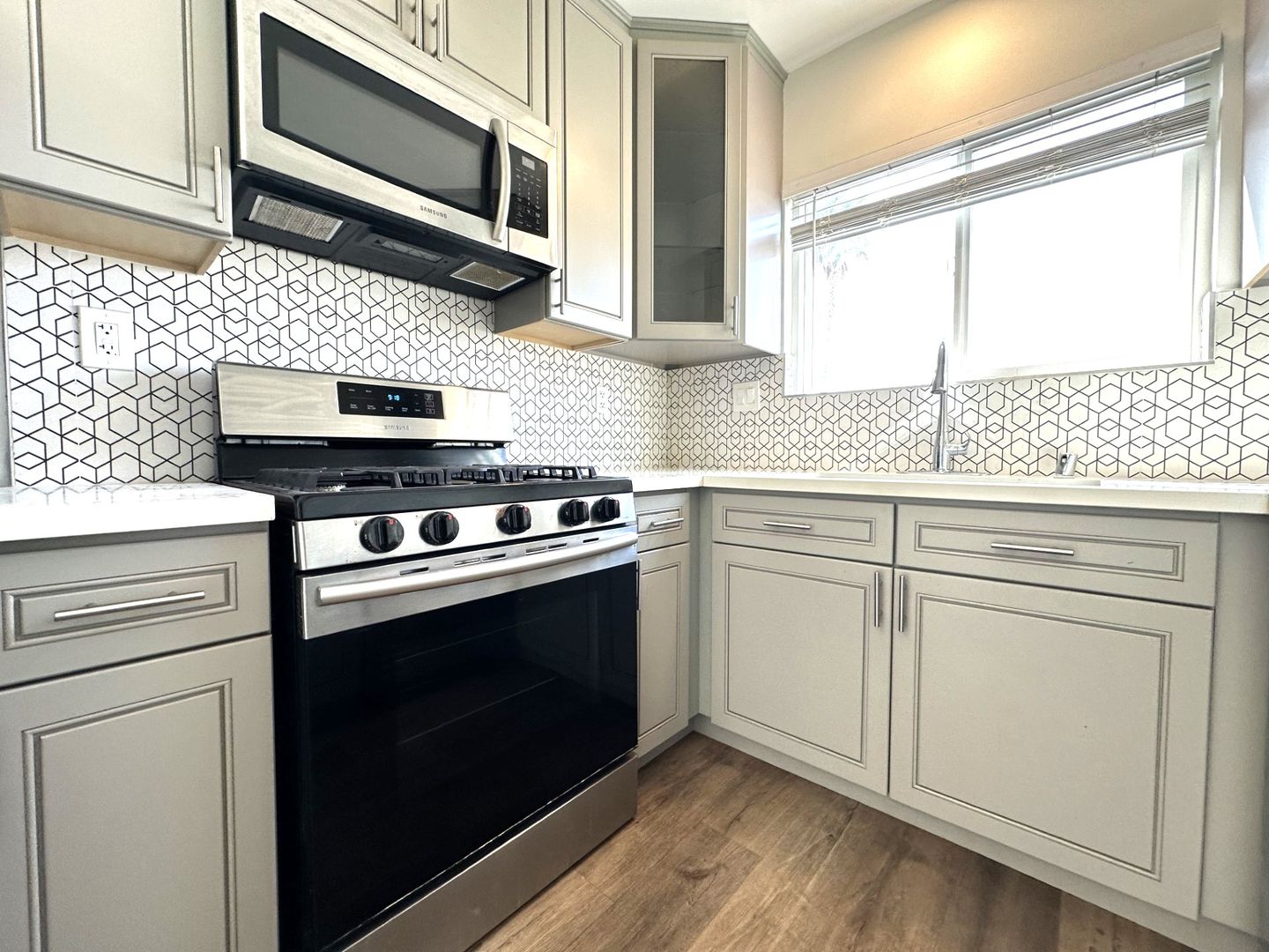 San Diego Apartment: 4460 Mississippi Street - 5