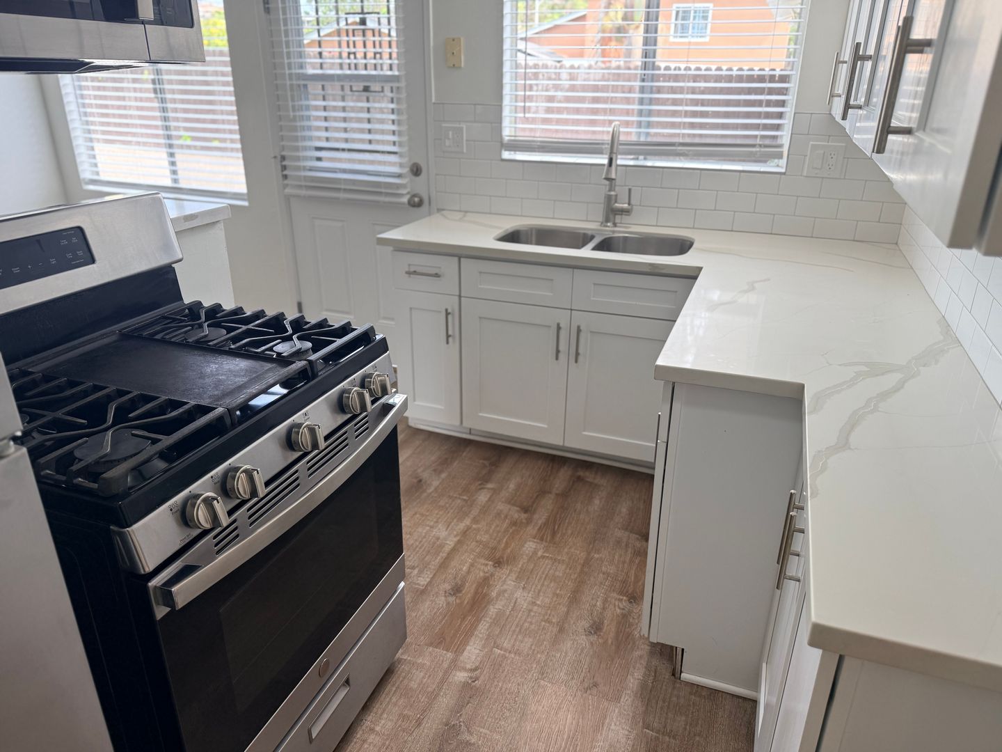 Chula Vista Apartment: 11-15 Oxford Street