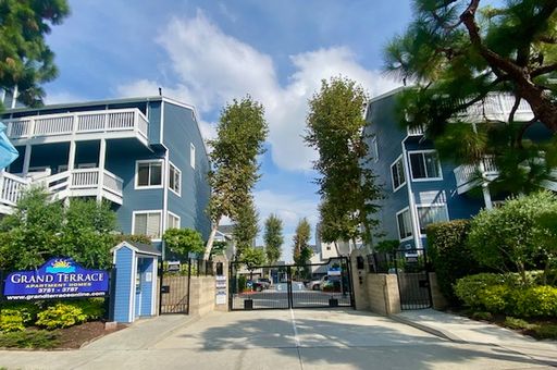 3757 E 11th St , Apt 203, Long Beach, CA 90804