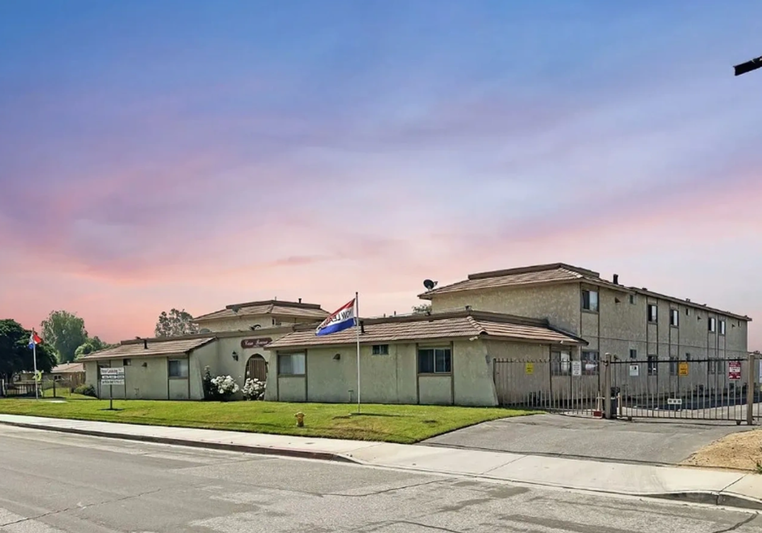 Moreno Valley Apartment: 24271 Webster Ave
