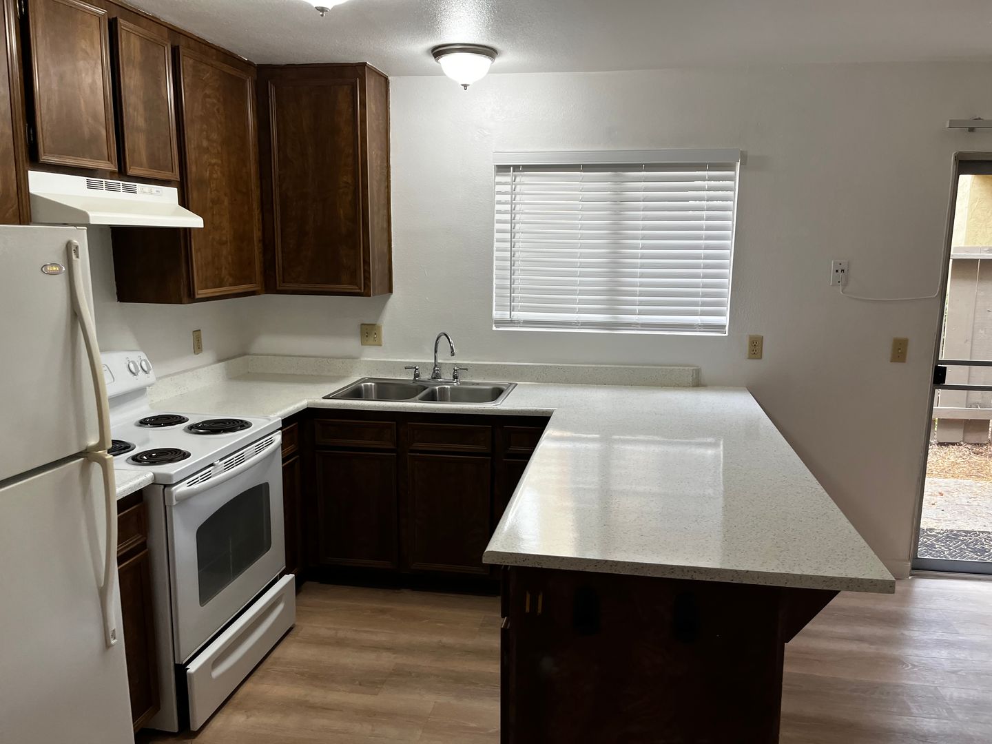 Vista Apartment: 1350 Calle Jules