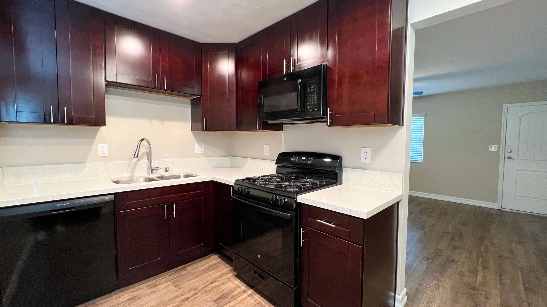 San Diego Apartment: 4153-4159 Euclid Ave