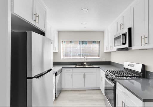 1345 N San Gabriel Ave, Azusa, CA 91702