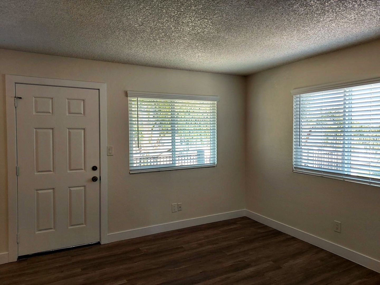 San Diego Apartment: 201-207, 314 Willie James Jones Ave