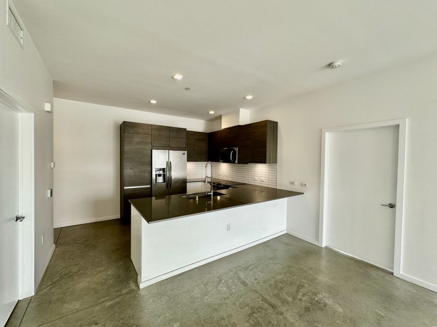 San Diego Apartment: 4021 8th Ave
