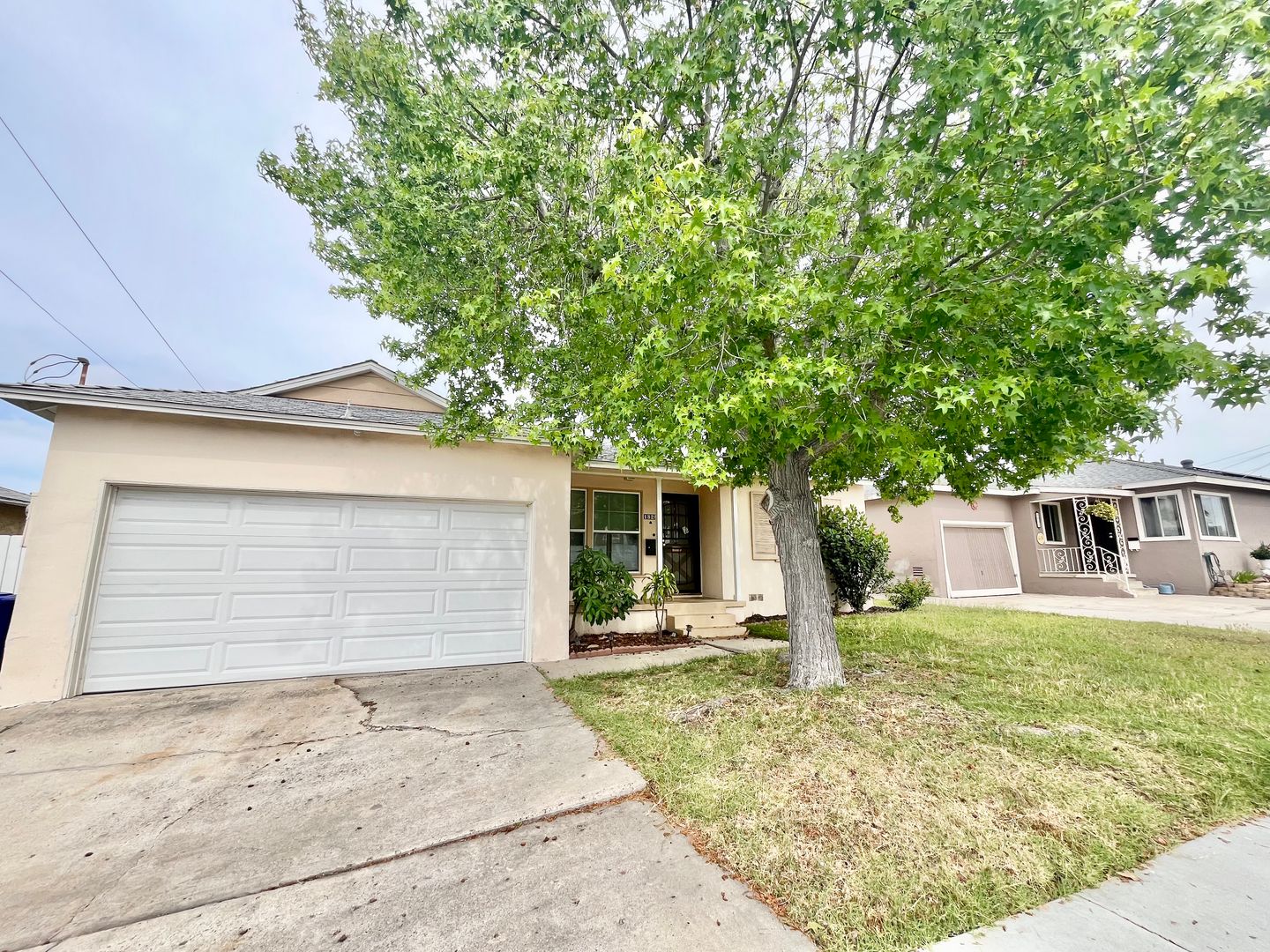 San Diego House: 1828 Rowan St